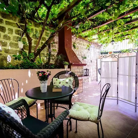 Leona Apartments Dubrovnik Exterior photo